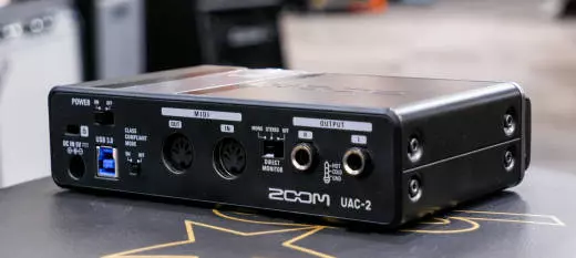 Zoom - 24-bit/192 kHz 2x2 USB 3.0 Audio Interface 2